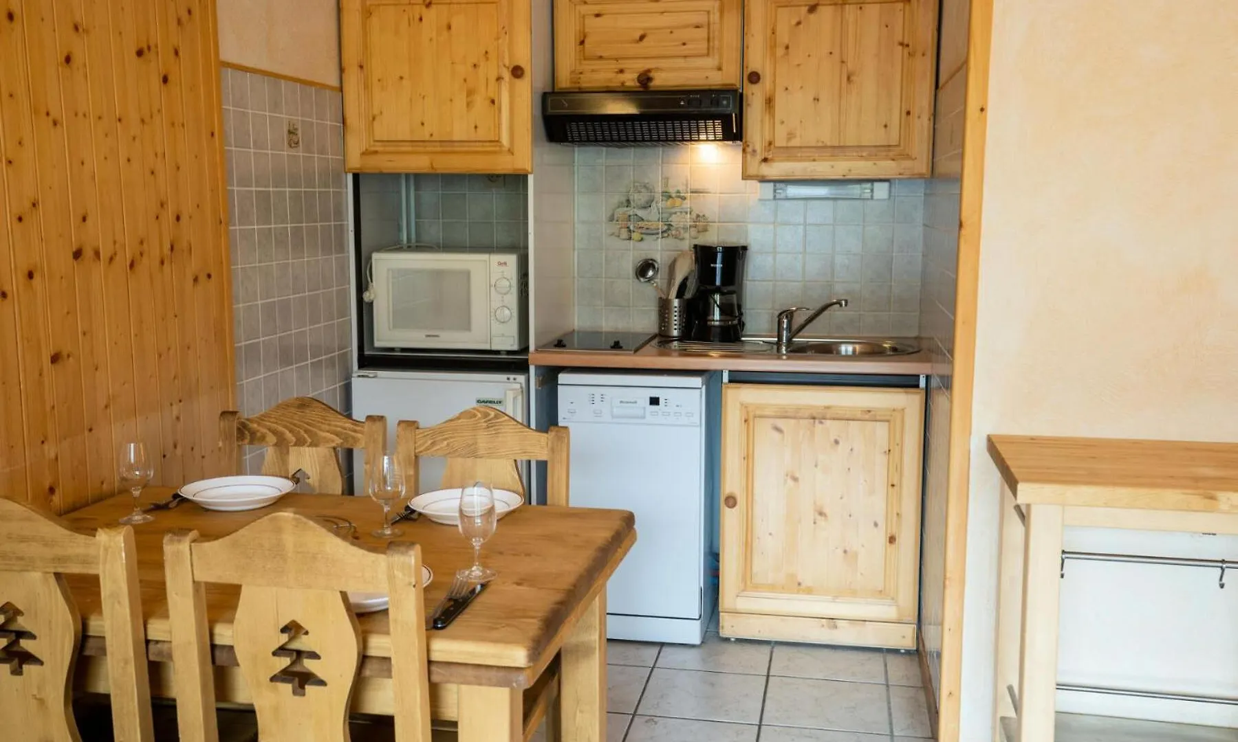 Residence Beau Soleil - 2 Pieces Pour 4 Personnes 65 Val Thorens